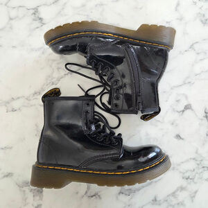 Dr. Martens Girls Patent Lamper Classic Combat Boots Size 12 Size Zip Punk 1460